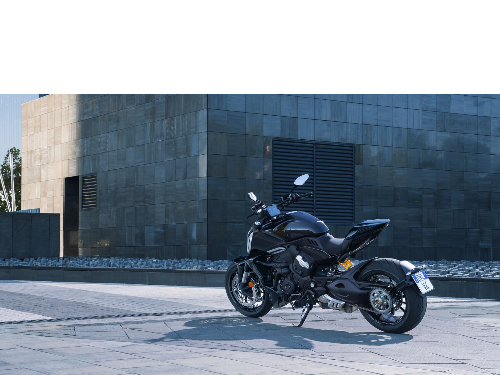 Мотоцикл DUCATI Diavel V4 (RED) 2026